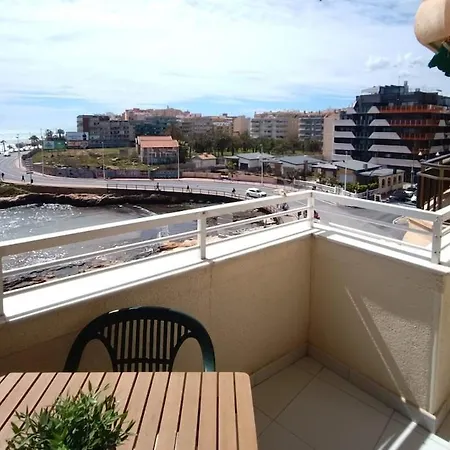 Apartman Beachfront With Sea View Balcony - Pmt15